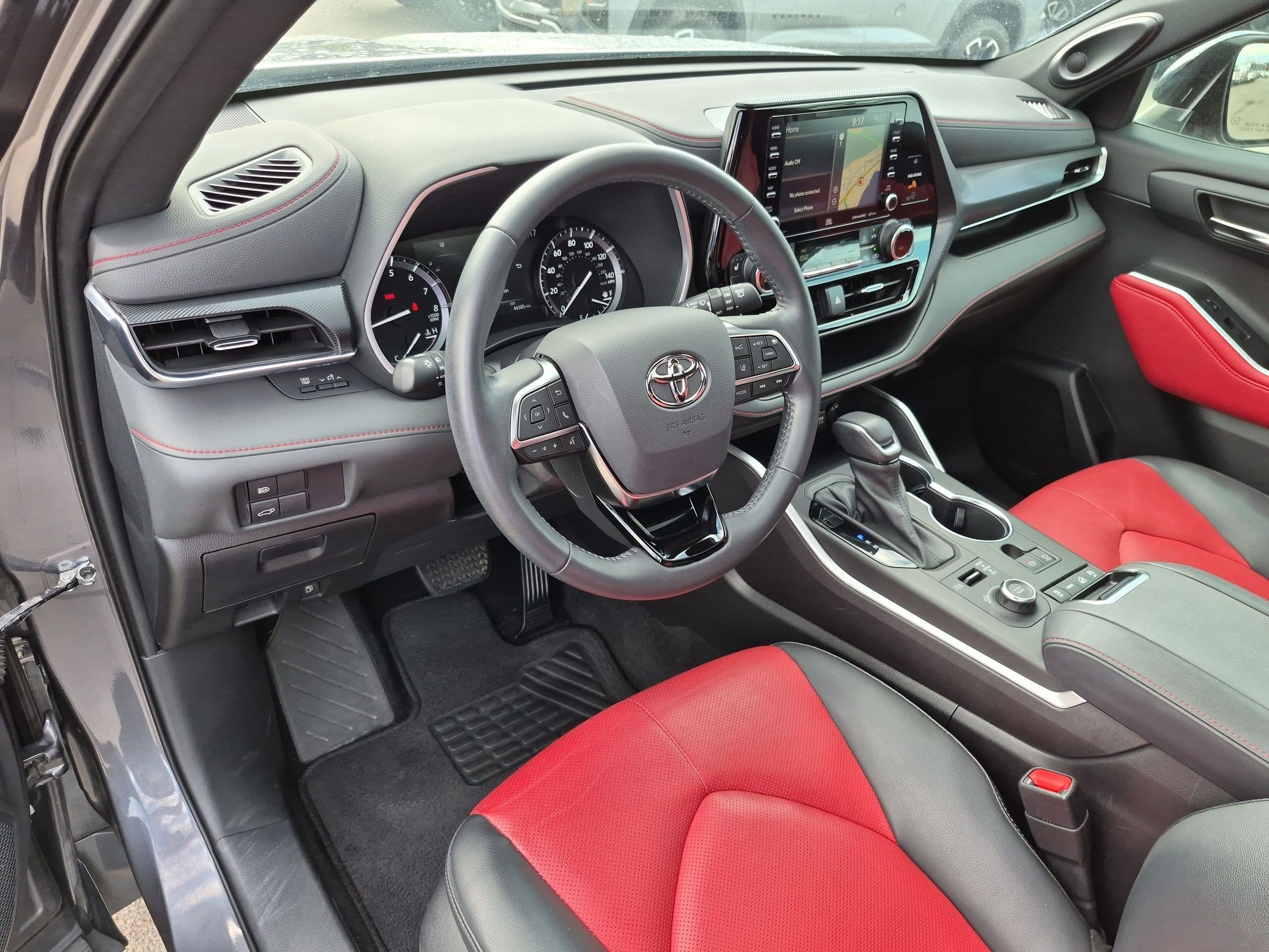 Used 2021 Toyota Highlander XSE AWD/4WD image 14