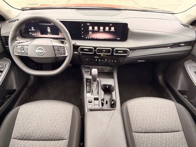Used 2026 Nissan Sentra SV w/ SV Convenience Package FWD image 12