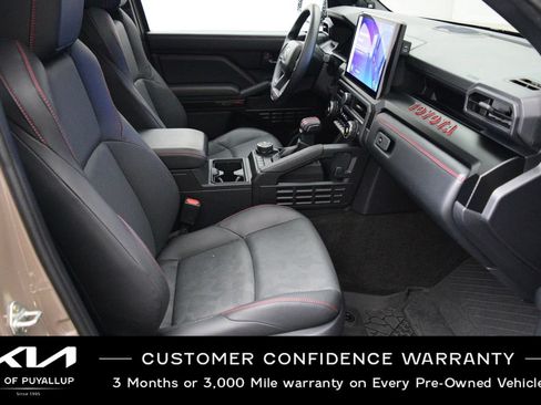Used 2025 Toyota 4Runner TRD Pro AWD/4WD image 17