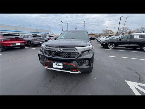 Used 2022 Ford Explorer Timberline image 3