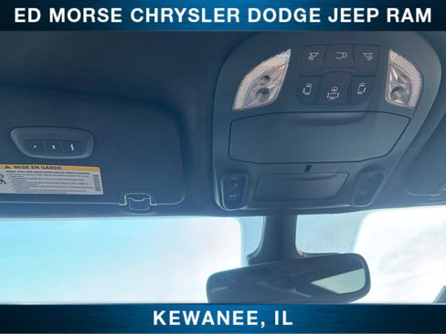 New 2026 Chrysler Pacifica Pinnacle image 33