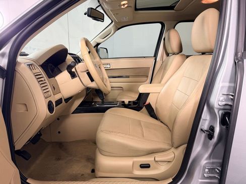 Used 2010 Ford Escape Limited image 18