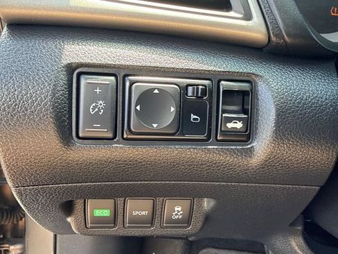Used 2015 Nissan Sentra SV w/ Cold Weather Package FWD image 17