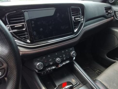 Used 2023 Dodge Durango R/T RWD image 16