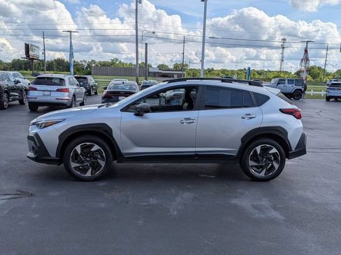 Used 2024 Subaru Crosstrek 2.5i Limited w/ Crosstrek Mirror Package AWD/4WD image 4