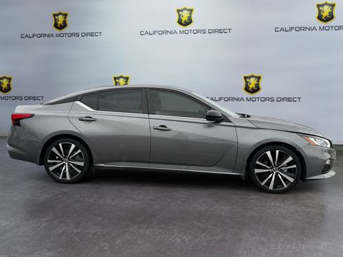 Used 2022 Nissan Altima 2.0 SR image 6