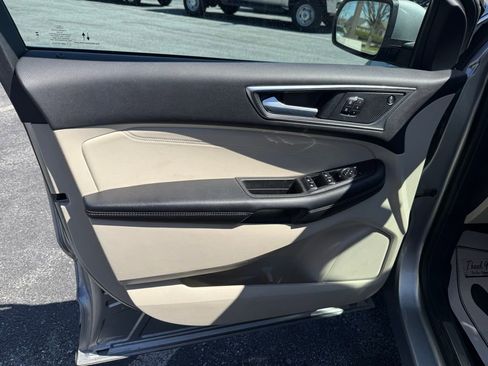 Certified 2024 Ford Edge Titanium w/ Titanium Elite Package AWD/4WD image 13