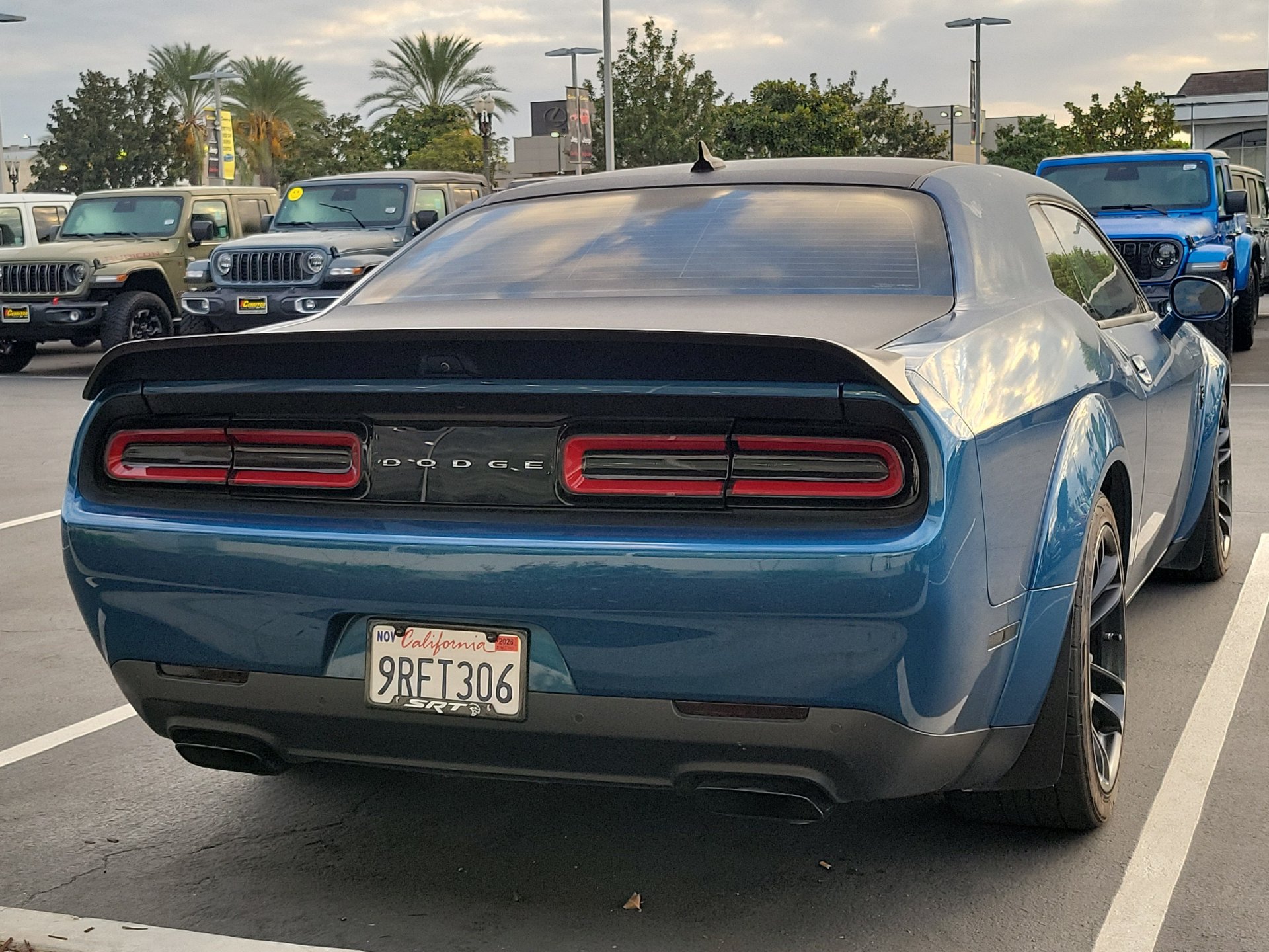 Used 2020 Dodge Challenger SRT Hellcat Redeye RWD image 4