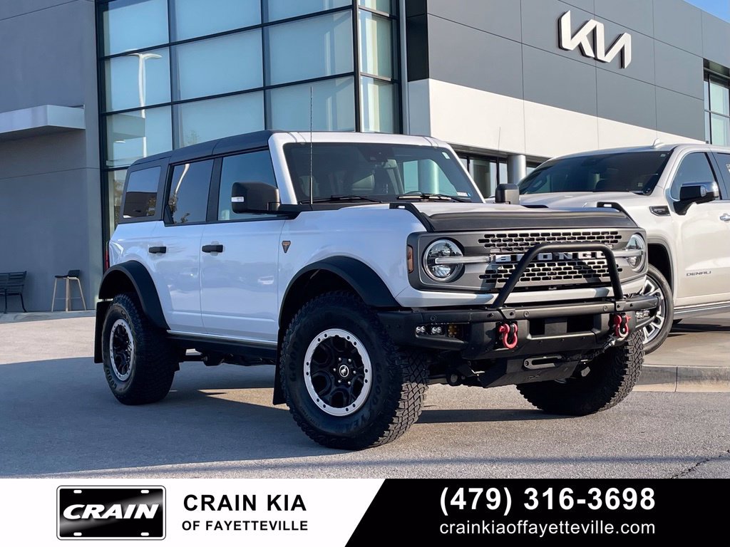 Used 2023 Ford Bronco Badlands w/ Sasquatch Package AWD/4WD image 1
