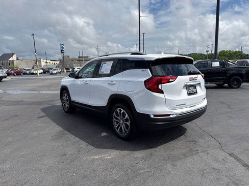 Used 2021 GMC Terrain SLT w/ Infotainment Package II AWD/4WD image 5