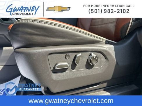 Used 2024 GMC Sierra 1500 Denali Ultimate AWD/4WD image 22