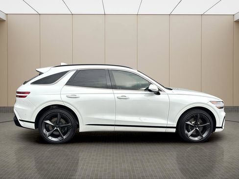 Certified 2026 Genesis GV70 3.5T Sport Prestige image 6