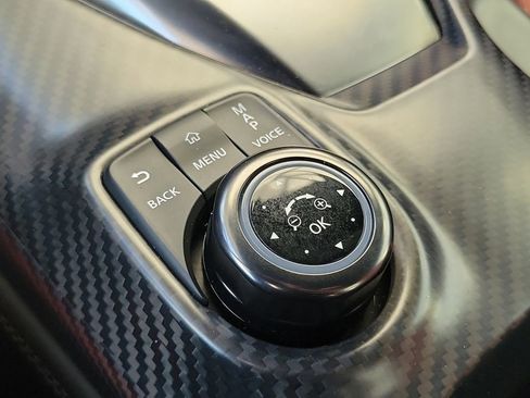 Used 2024 Nissan GT-R Premium w/ Premium Interior Package image 31