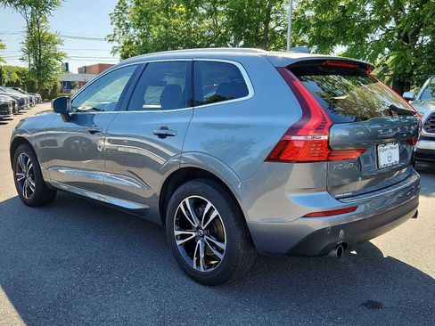 Used 2020 Volvo XC60 T5 Momentum w/ Protection Package Premier AWD/4WD image 4