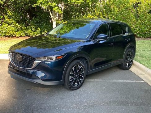 Used 2022 MAZDA CX-5 AWD 2.5 S w/ Premium Package image 3