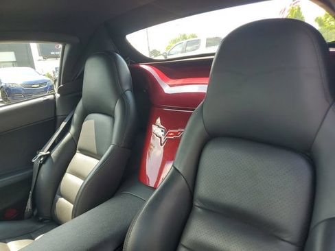 Used 2006 Chevrolet Corvette Convertible w/ Preferred Equipment Group RWD image 10