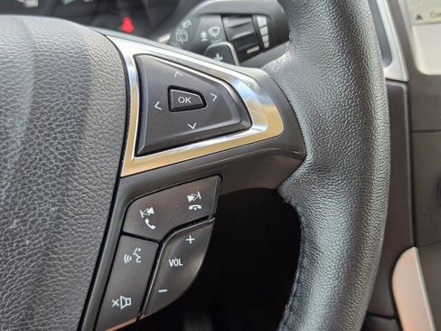 Used 2017 Ford Edge SEL w/ Equipment Group 201A FWD image 28
