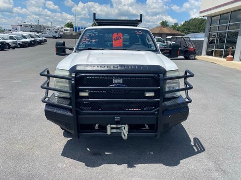 Used 2015 Ford F350 XL image 2