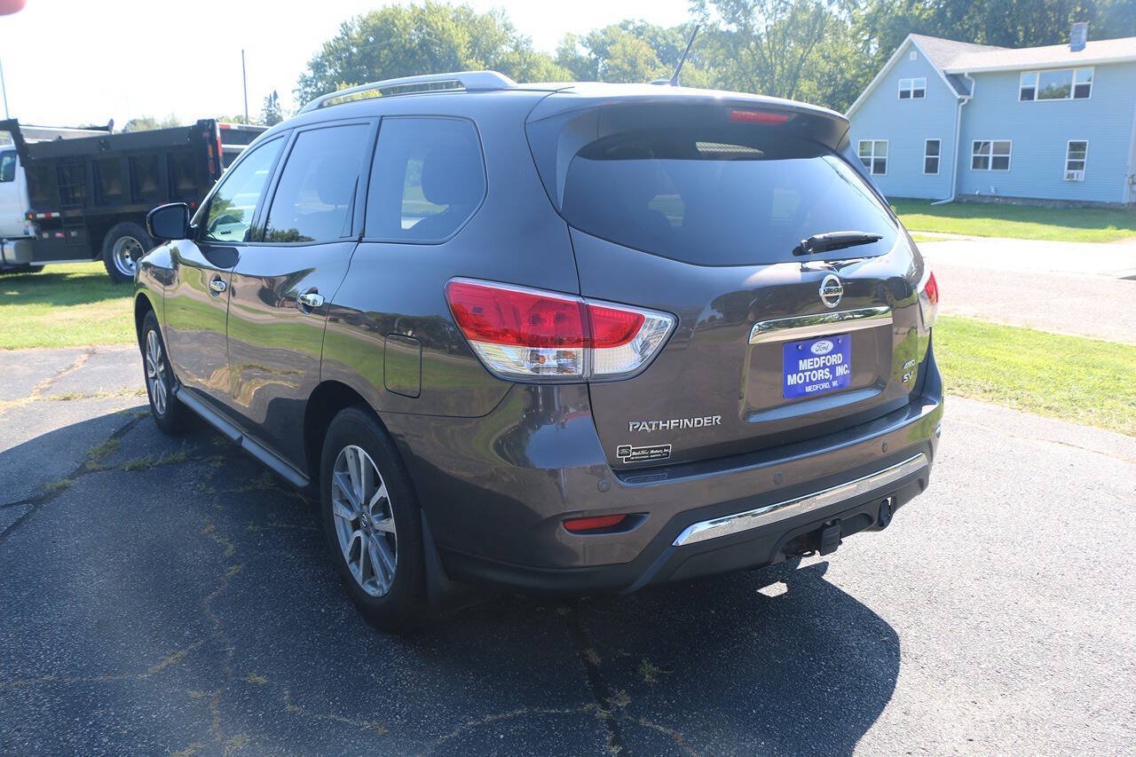 Used 2016 Nissan Pathfinder SV w/ Trailer Tow Package AWD/4WD image 5