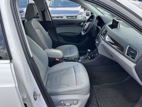 Used 2016 Audi Q3 2.0T Premium Plus w/ Technology Package AWD/4WD image 21