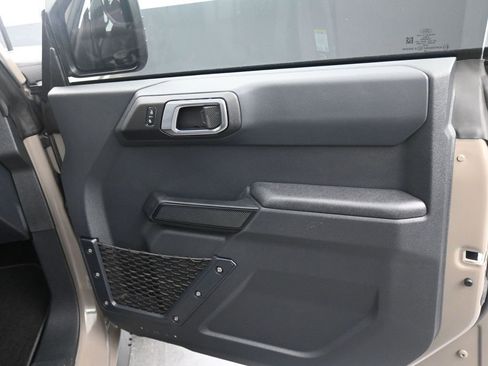 Certified 2025 Ford Bronco 4-Door image 6