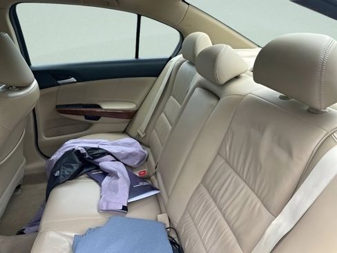 Used 2012 Honda Accord EX-L image 12