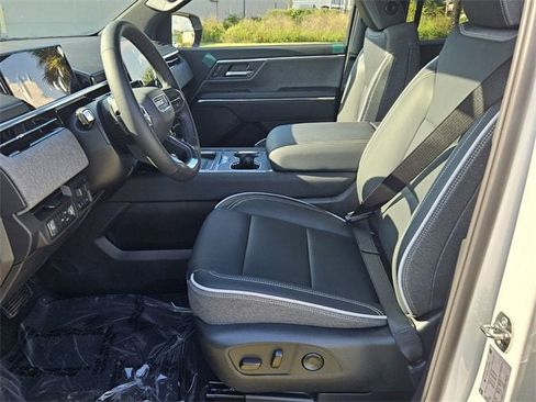 New 2026 GMC Sierra EV Elevation image 9