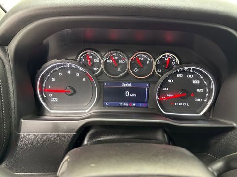 Used 2022 Chevrolet Silverado 3500 LT w/ Convenience Package image 23