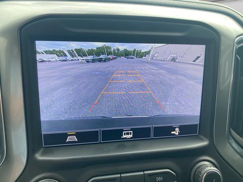 Used 2021 Chevrolet Silverado 1500 LTZ AWD/4WD image 19