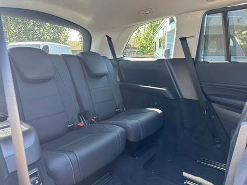 New 2026 Mercedes-Benz GLS 450 4MATIC image 37