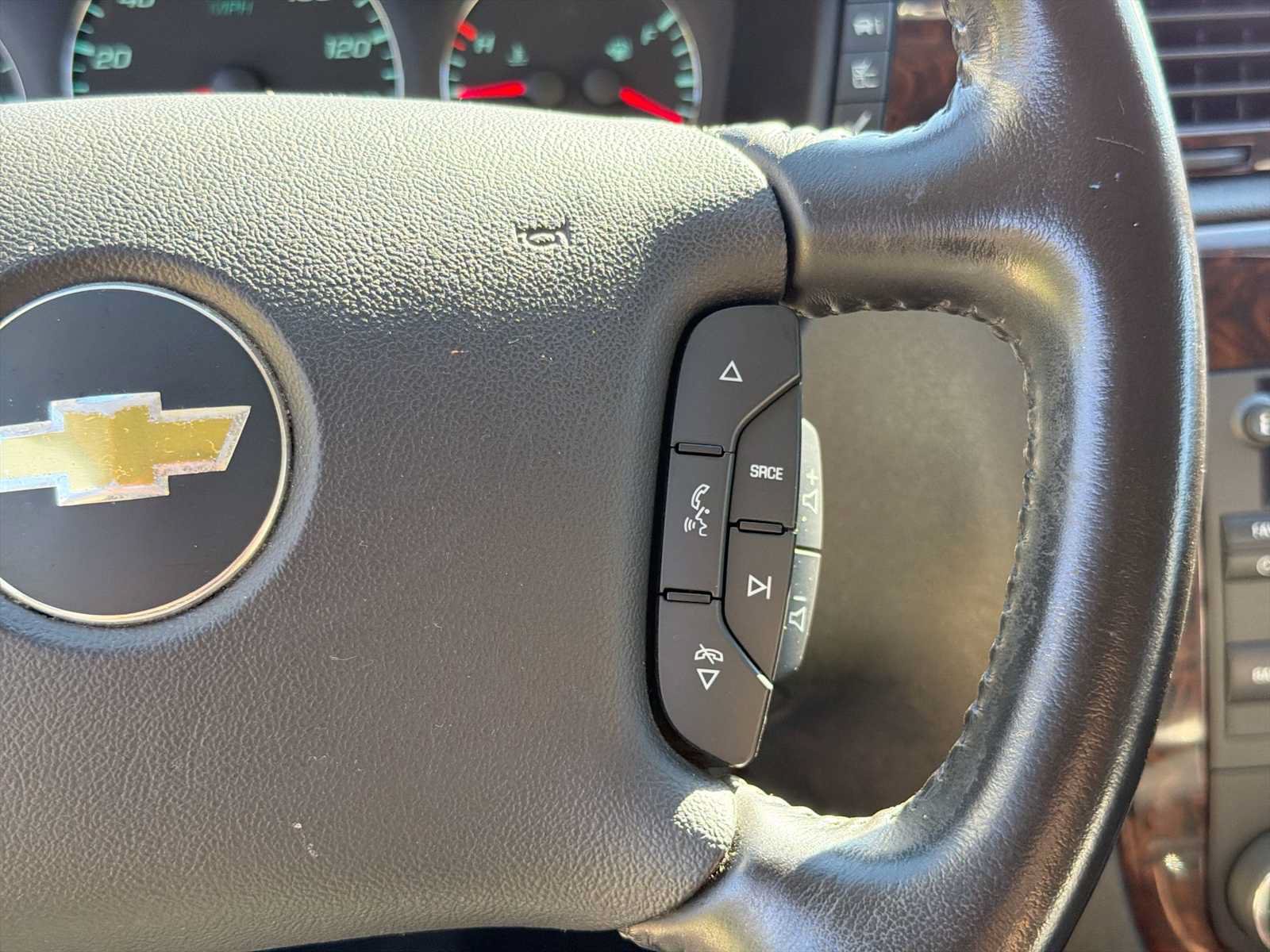 Used 2013 Chevrolet Impala LTZ FWD image 22