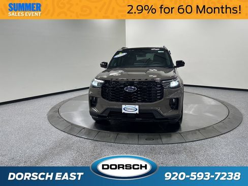 New 2026 Ford Explorer ST-Line w/ ST-Line Street Pack AWD/4WD image 2