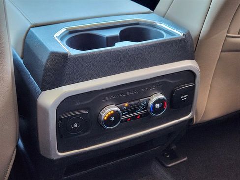 Used 2024 Ford Expedition Max Limited image 31