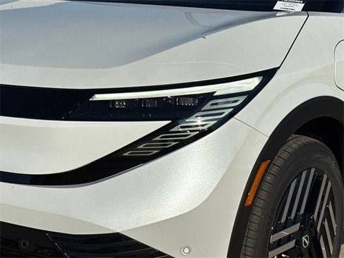 New 2026 Nissan Leaf SV+ w/ Protection Package image 5