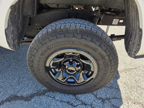 Used 2021 Toyota Tacoma SR image 20