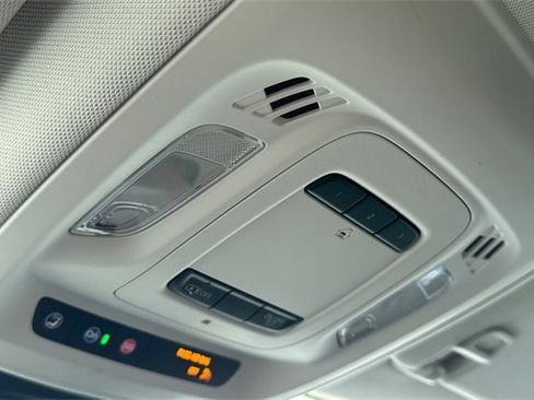 Used 2024 Buick Envision Preferred image 24