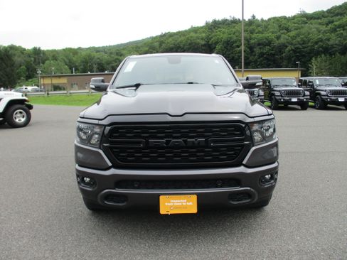 Used 2022 RAM 1500 Big Horn AWD/4WD image 2