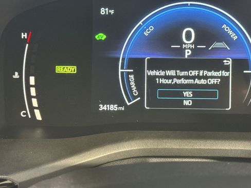 Used 2025 Toyota Camry SE w/ Convenience Package AWD/4WD image 28
