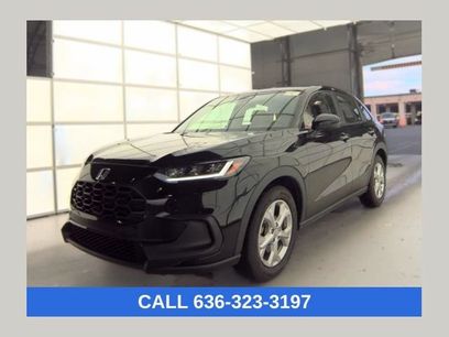 Used 2025 Honda HR-V LX