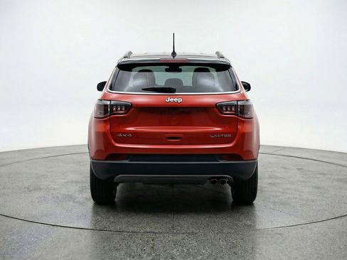 Used 2025 Jeep Compass Limited AWD/4WD image 7