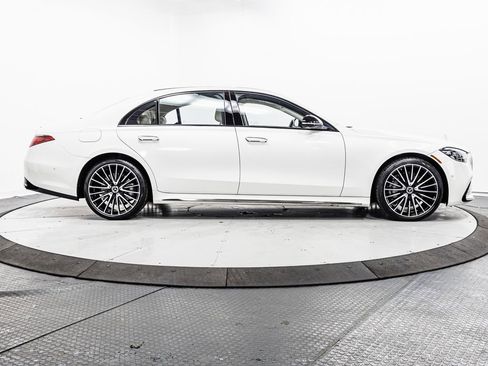 Certified 2023 Mercedes-Benz S 580 4MATIC Sedan image 36