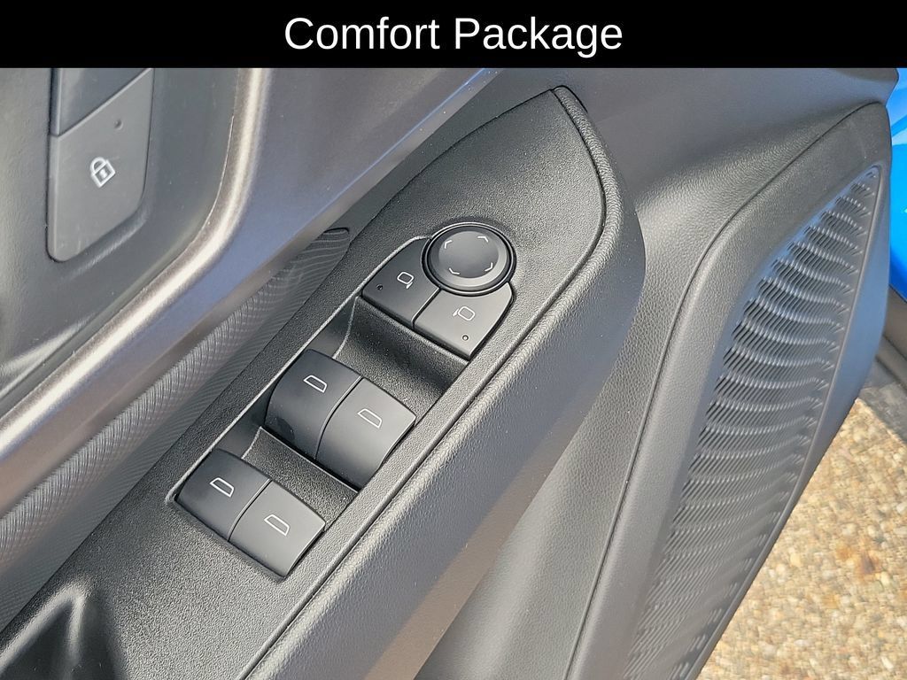 Used 2025 Chevrolet Equinox EV LT w/ Comfort Package FWD image 10
