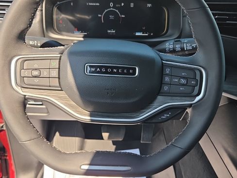 Used 2024 Jeep Wagoneer L Series III w/ Premium Group I AWD/4WD image 32