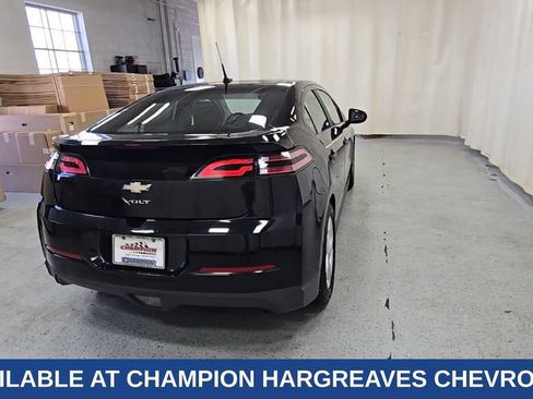 Used 2014 Chevrolet Volt FWD image 10