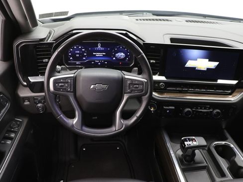 Used 2023 Chevrolet Silverado 1500 RST w/ Redline Edition image 17