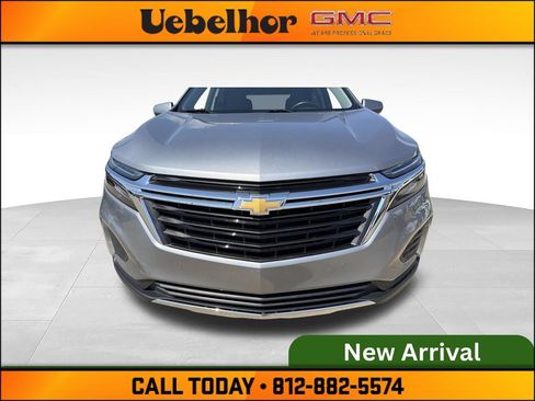 Used 2024 Chevrolet Equinox LT AWD/4WD image 12