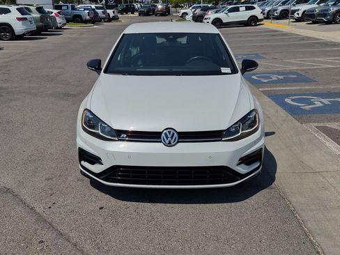 Used 2019 Volkswagen Golf R 4-Door AWD/4WD image 11