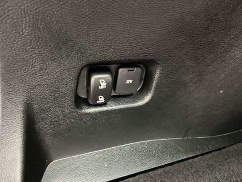 Used 2024 Ford Edge Titanium w/ Equipment Group 301A AWD/4WD image 4
