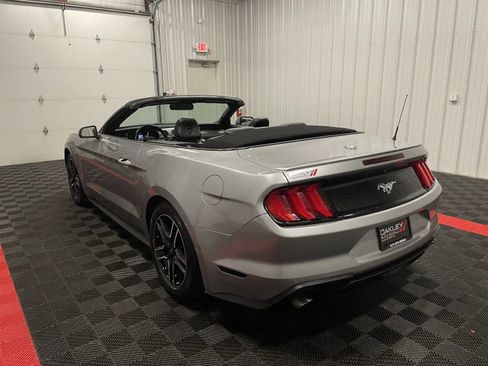 Used 2021 Ford Mustang Premium image 2