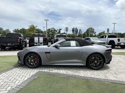 Used 2020 Jaguar F-TYPE SVR AWD/4WD image 4